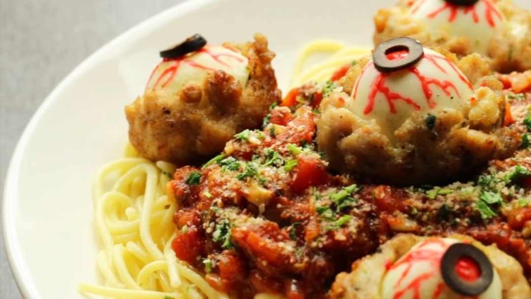 Spaghetti mắt ma là lựa chọn số một cho ngày lễ Halloween 