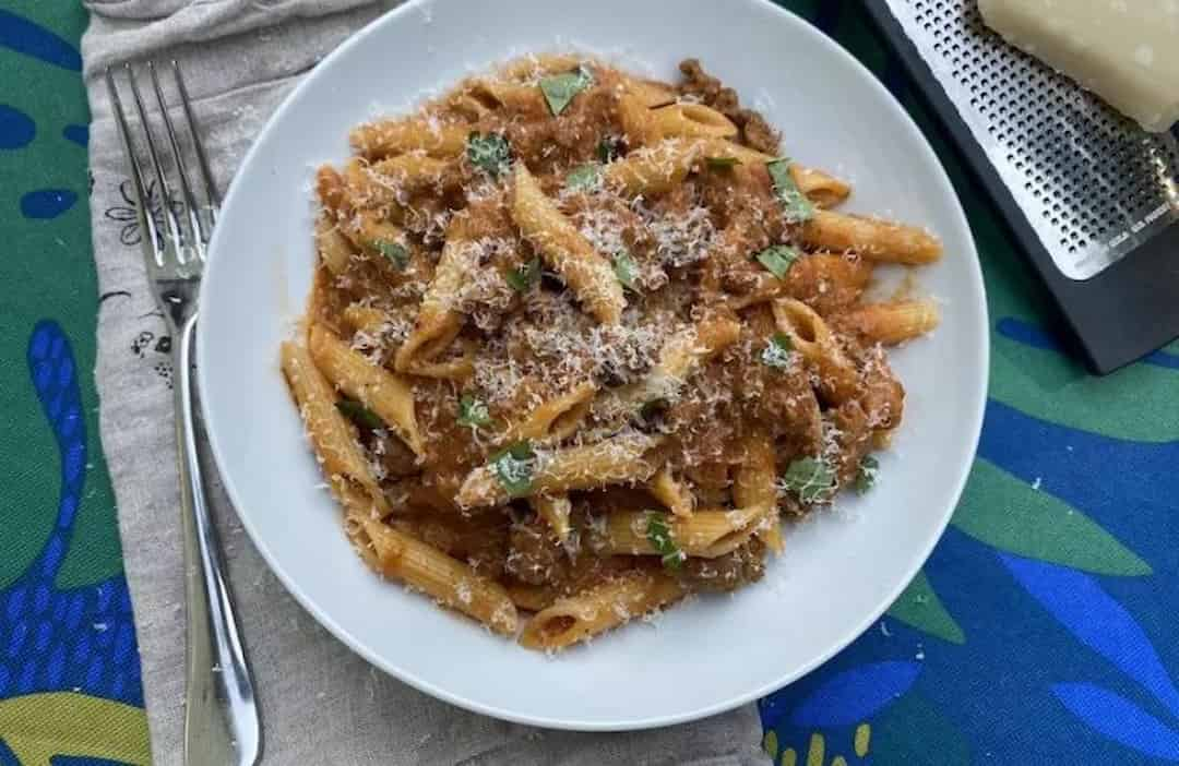 Cách làm Mì Ý Bolognese (ragu) theo công thức truyền thống